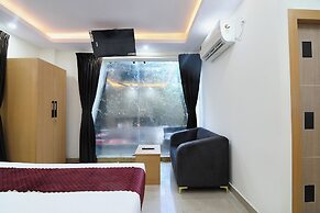 Fabhotel Royal Place
