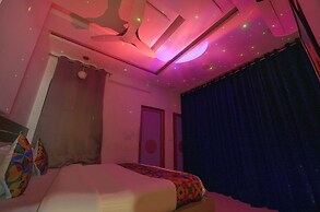 Fabhotel Blooming Beds Prime