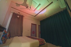 Fabhotel Blooming Beds Prime