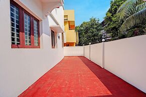 Fabhotel Fort Beach Residency