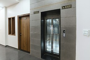 Fabhotel Kesar Inn