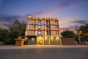 Fabhotel Kochar Continental