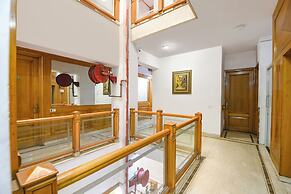 Fabhotel Kochar Continental