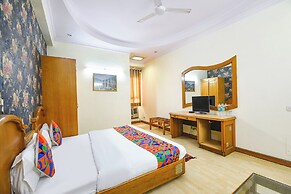 Fabhotel Kochar Continental