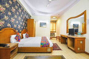 Fabhotel Kochar Continental