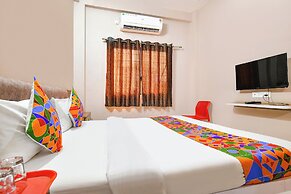 Fabhotel Kanha Palace
