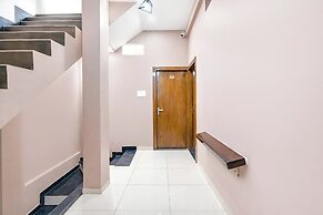 Fabhotel Kanha Palace