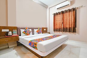 Fabhotel Kanha Palace