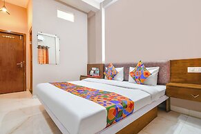 Fabhotel Kanha Palace
