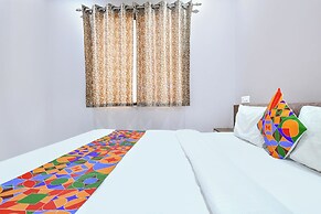 Fabhotel Kanha Palace
