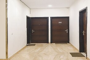 Fabhotel Monsella