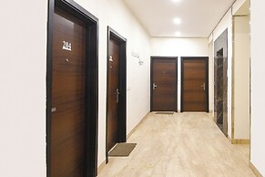 Fabhotel Monsella