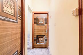 Fabhotel Royal Plaza