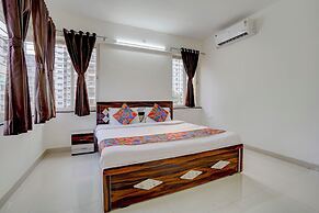 Fabhotel Amber Palace