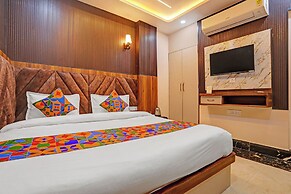 Fabhotel Dnu Palace