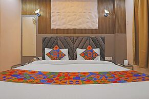 Fabhotel Dnu Palace
