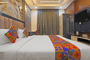 Fabhotel Dnu Palace