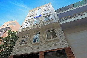 Fabhotel Dnu Palace