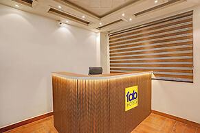 Fabhotel Dnu Palace