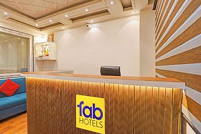 Fabhotel Dnu Palace