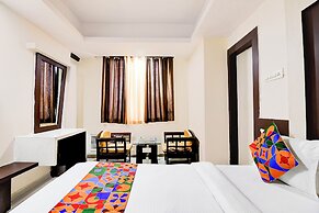 Fabhotel Park Street Inn