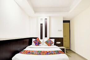 Fabhotel Park Street Inn