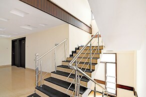 Fabhotel Park Street Inn