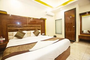 Fabhotel Dev Residency