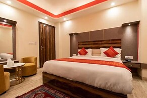Fabhotel Dev Residency