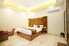 Fabhotel Dev Residency
