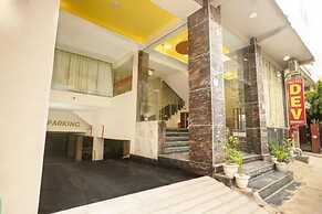 Fabhotel Dev Residency