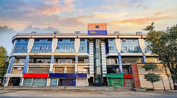 Fabhotel Anjani