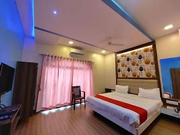 Fabhotel Rest Inn