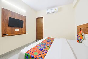 Via Imperial Residency