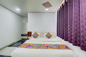 Fabhotel Aachal Executive