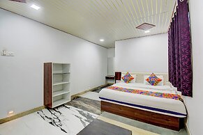 Fabhotel Aachal Executive