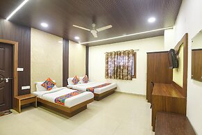 Via Aura Palace