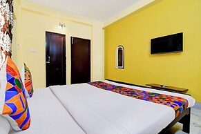 Fabhotel Florence Palace