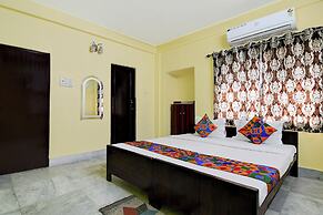 Fabhotel Florence Palace