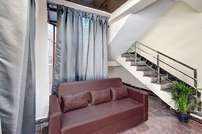 Fabhotel Heaven 75