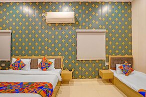 Fabhotel Om Sai Residency