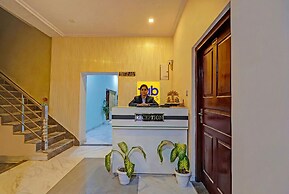 Fabhotel Om Sai Residency