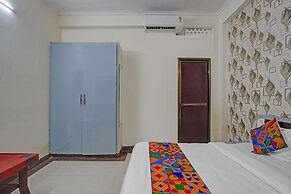 Fabhotel Om Sai Residency