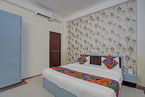Fabhotel Om Sai Residency