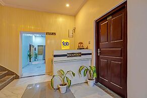 Fabhotel Om Sai Residency