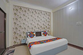 Fabhotel Om Sai Residency