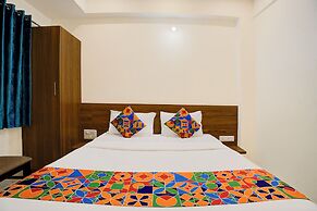 Fabhotel Purple Grand