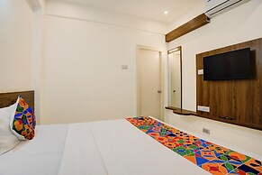 Fabhotel Purple Grand