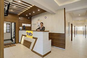 Fabhotel Purple Grand