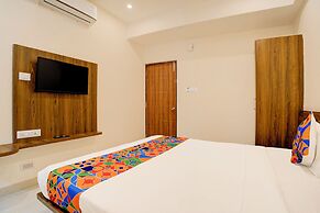 Fabhotel Purple Grand